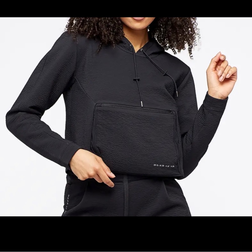 Nike Tech Packable Cropped Women Hoodie Black size large